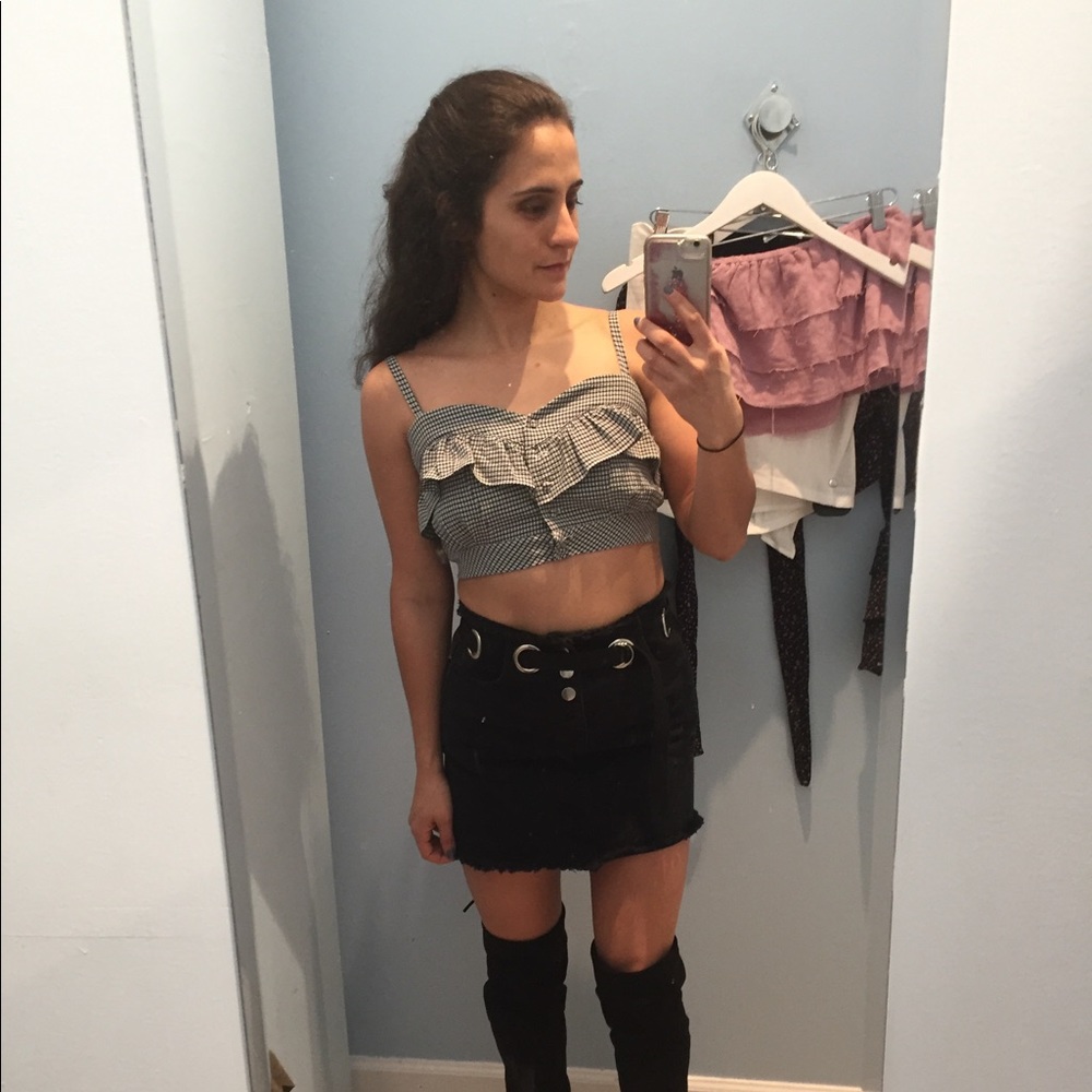 Black and white crop tank